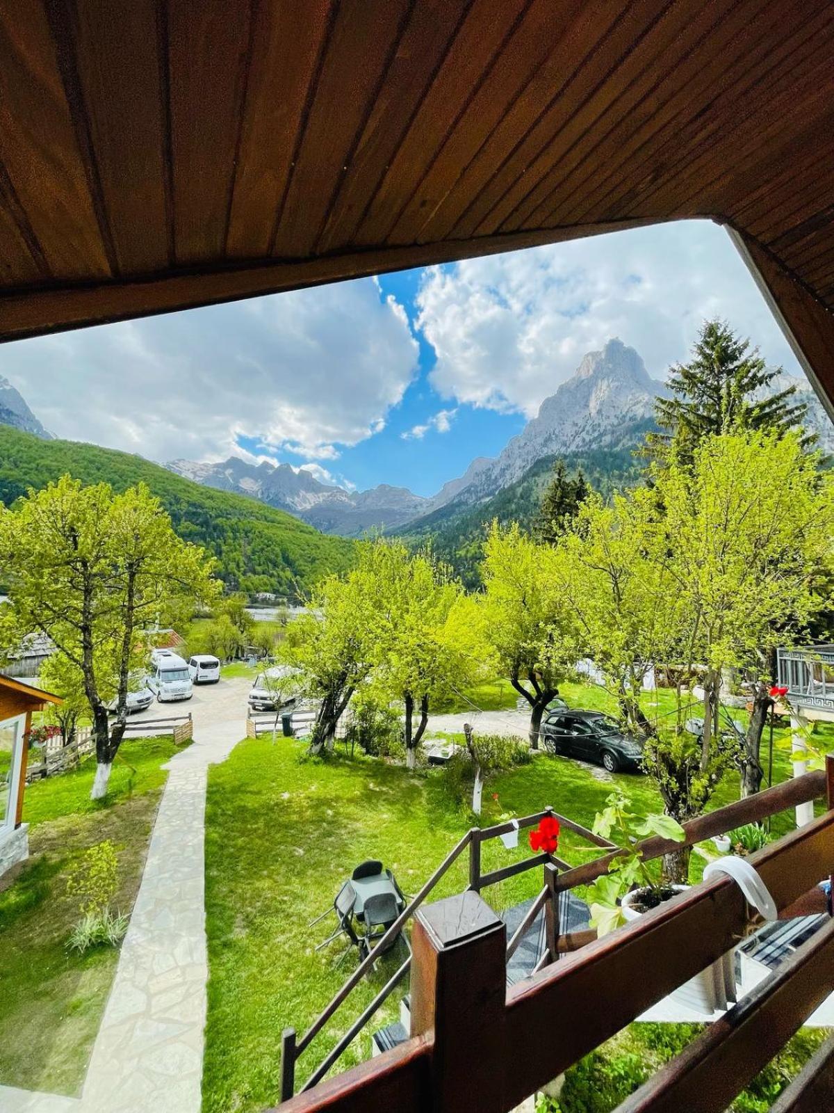 Bed and Breakfast Bujtina Arlindi Valbone Zewnętrze zdjęcie