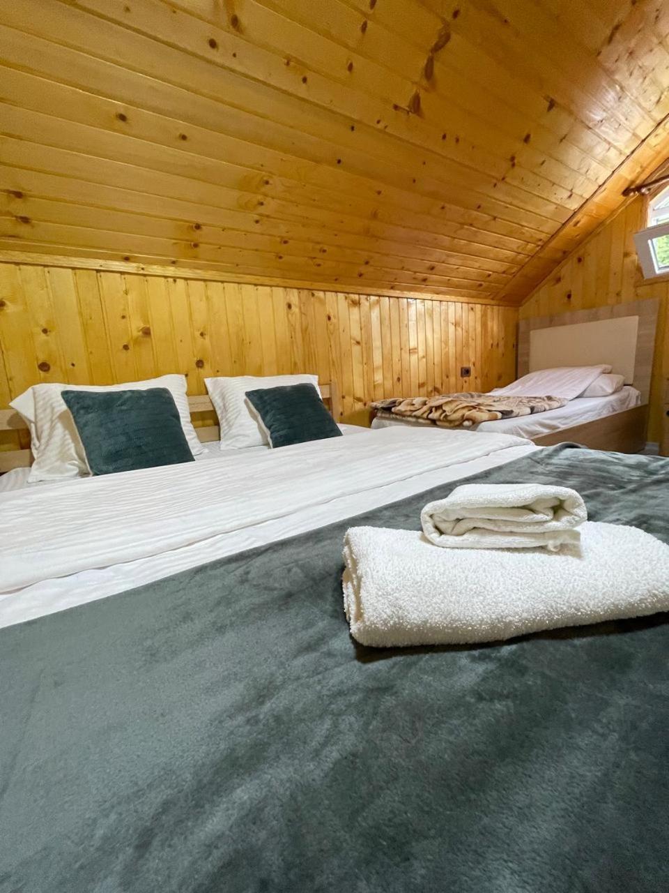 Bed and Breakfast Bujtina Arlindi Valbone Zewnętrze zdjęcie
