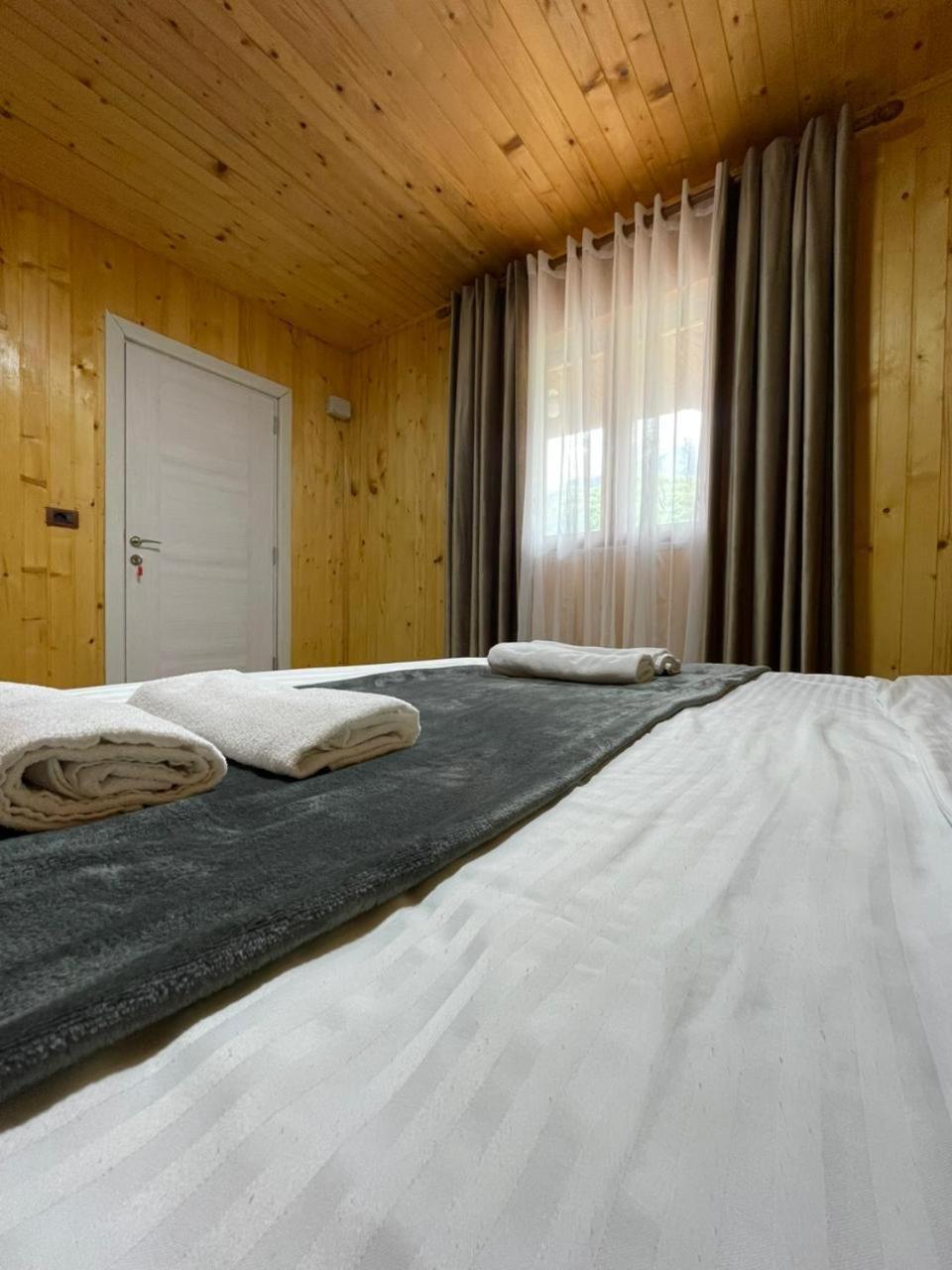 Bed and Breakfast Bujtina Arlindi Valbone Zewnętrze zdjęcie